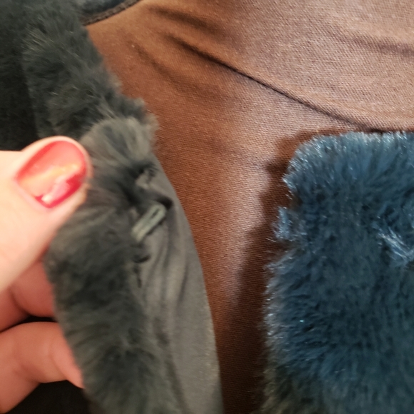 Nwt 2x 18 20 faux fur jacket green - Picture 5 of 10